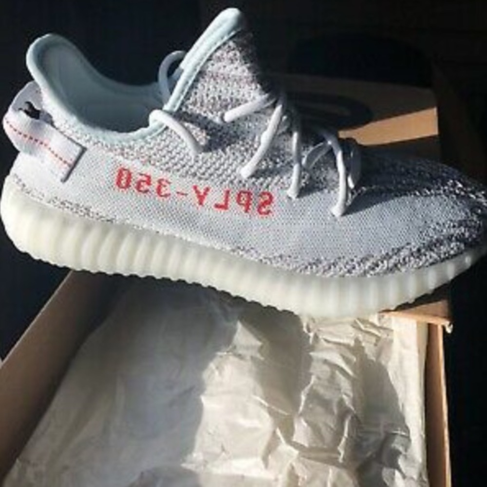 Adidas Yeezy Boost 350 V2 Blue Tint Size 10